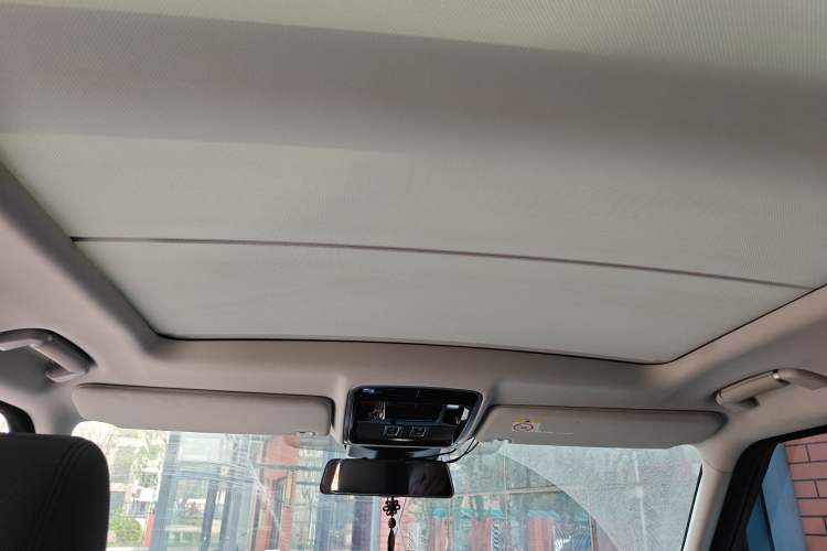 Used Land Rover Range Vogue  Headliner