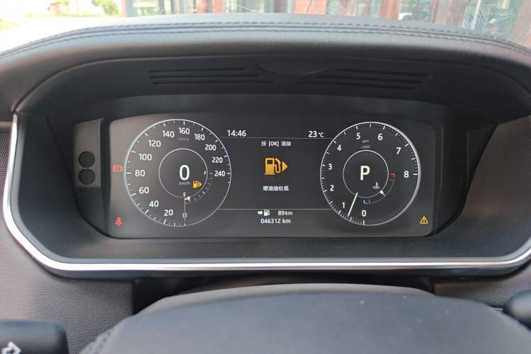 Used Land Rover Range Vogue  Instrument Cluster