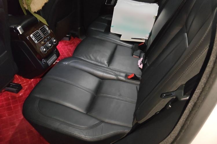 Used Land Rover Range Vogue 2017 3.0T Gasoline HSE U.S. Specification Left Rear Seat
