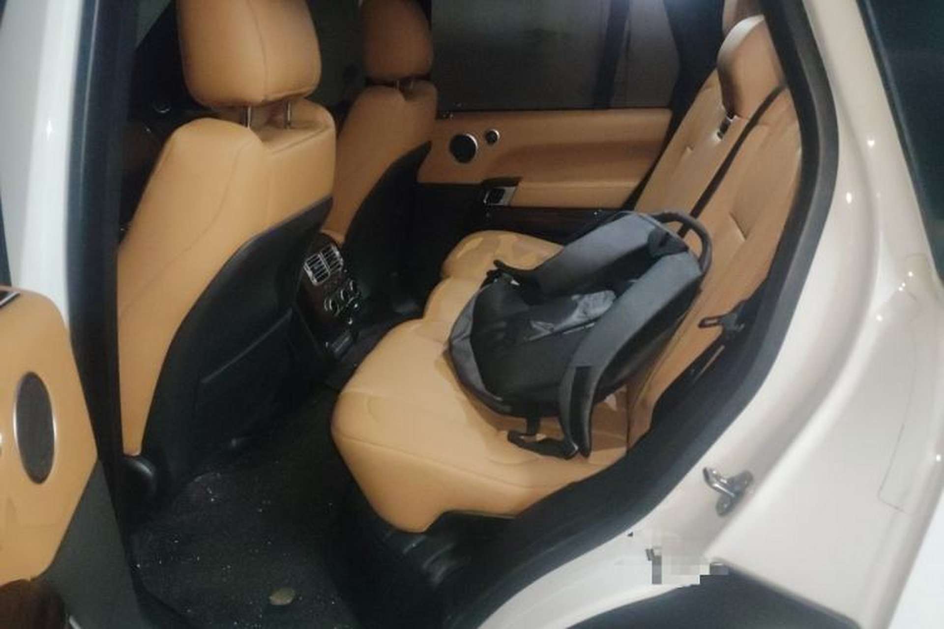 Used Land Rover Range Vogue 2017 3.0T Gasoline HSE U.S. Specification Left Rear Seat