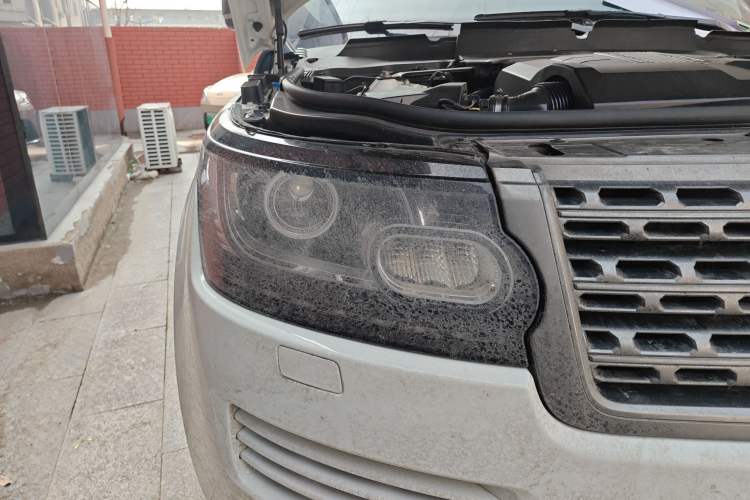 Used Land Rover Range Vogue  Right Front Headlight