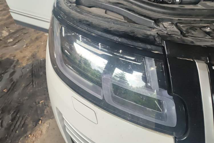 Used Land Rover Range Vogue 2017 3.0T Gasoline Base Version U.S. Specification Right Front Headlight