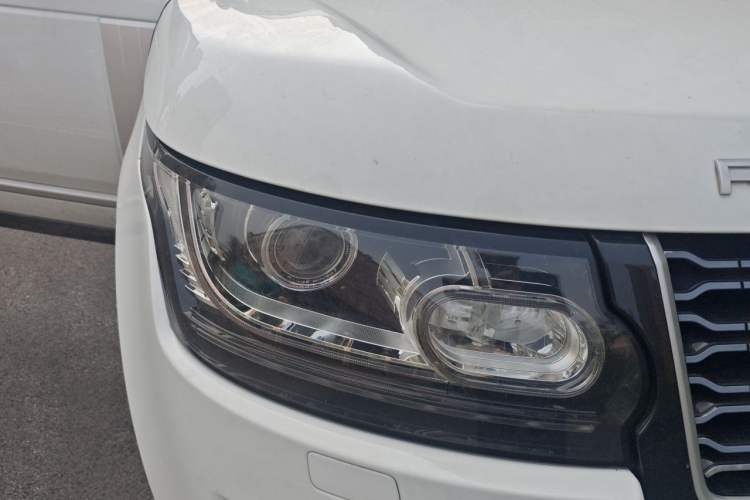 Used Land Rover Range Vogue 2017 3.0T Gasoline Base Version U.S. Specification Right Front Headlight
