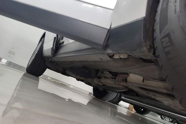 Used Land Rover Range Vogue 2017 3.0T Gasoline Base Version U.S. Specification Right Side Sill