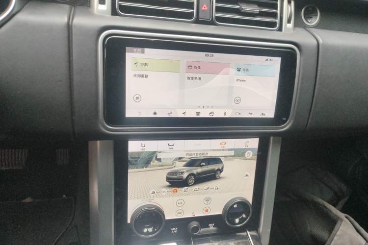 Used Land Rover Range Vogue 2018 3.0 Gasoline HSE U.S.-Spec Executive Edition Audio And AC Panel