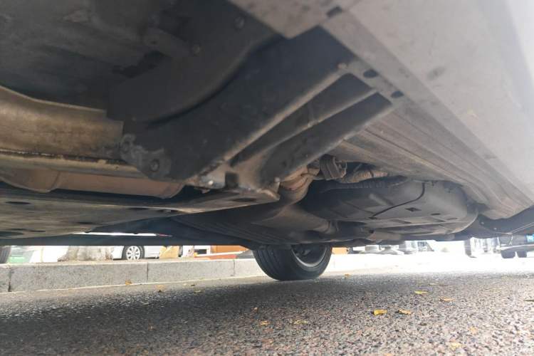 Used Land Rover Range Vogue  Chassis Front Left