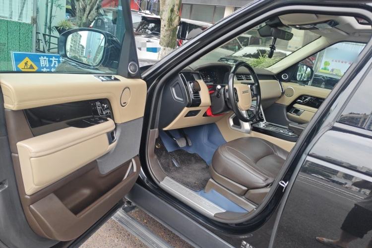 Used Land Rover Range Vogue  Driver Seat