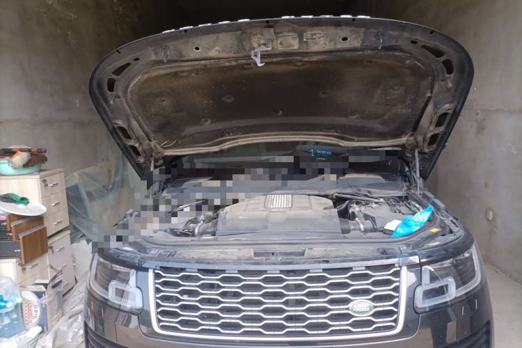 Used Land Rover Range Vogue 2018 3.0 Gasoline HSE U.S.-Spec Executive Edition Engine Bay