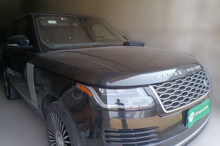 Used Land Rover Range Vogue 2018 3.0 Gasoline HSE U.S.-Spec Executive Edition Front Right 45 Deg