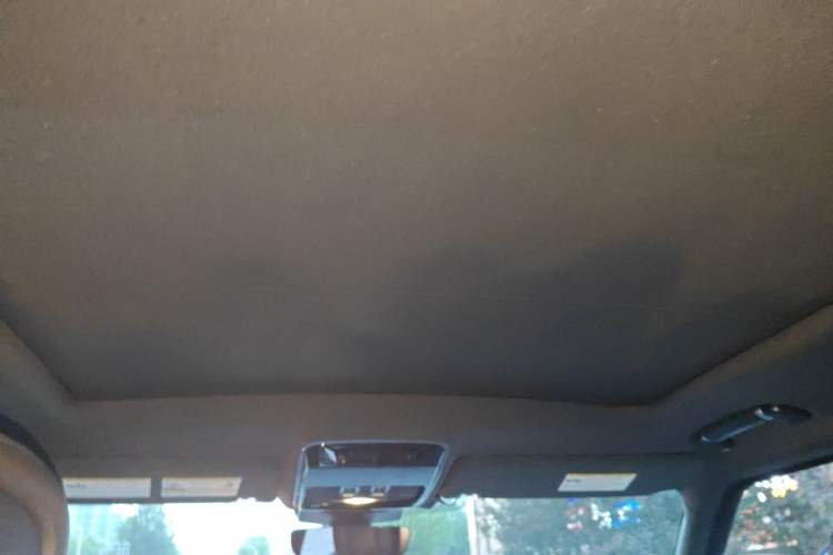 Used Land Rover Range Vogue  Headliner