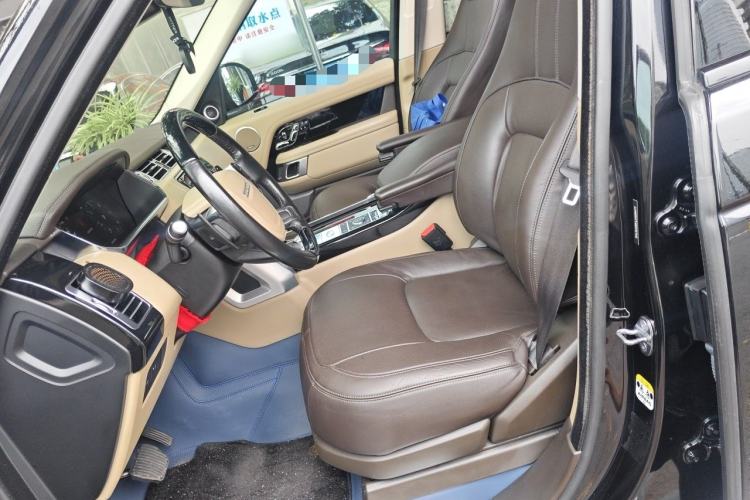 Used Land Rover Range Vogue  Left Front Seat