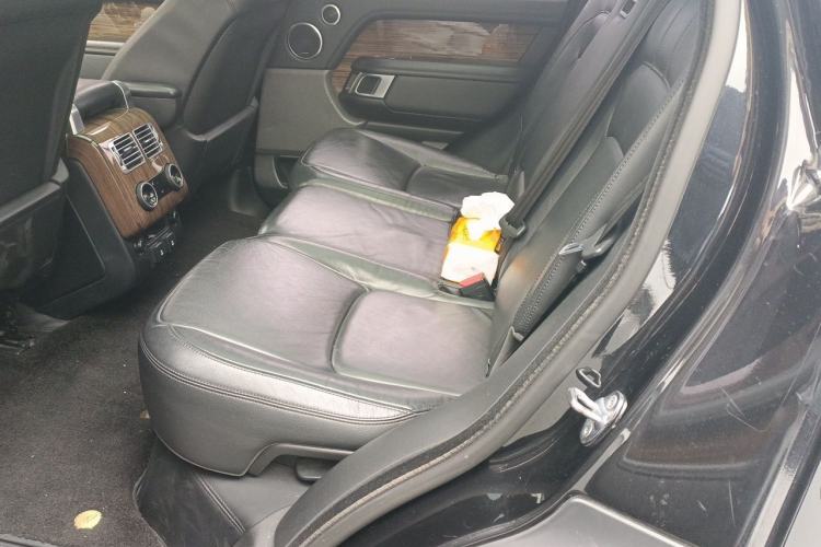 Used Land Rover Range Vogue  Left Rear Seat