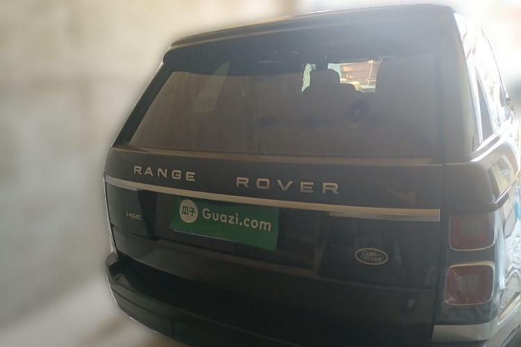 Used Land Rover Range Vogue 2018 3.0 Gasoline HSE U.S.-Spec Executive Edition Rear
