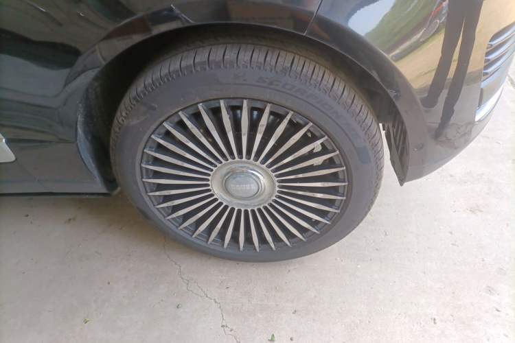Used Land Rover Range Vogue 2018 3.0 Gasoline HSE U.S.-Spec Executive Edition Right Front Wheel Hub