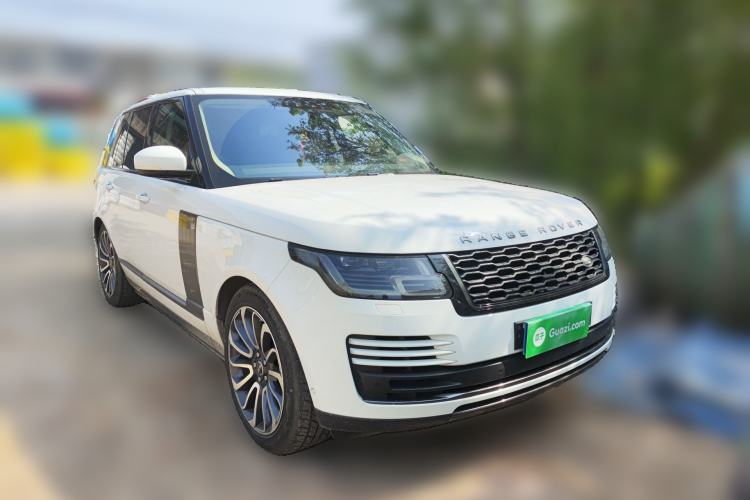Used Land Rover Range Vogue 2018 3.0T Gasoline HSE Middle East Front Right 45 Deg