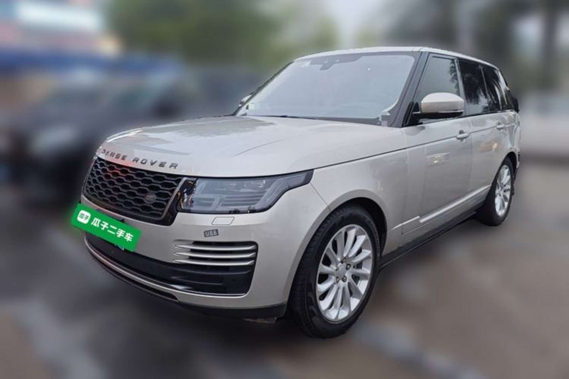 Used Land Rover Range Vogue  Front Left 45 Deg