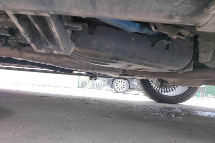 Used Land Rover Range Vogue  Chassis Rear Left
