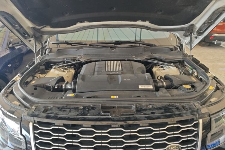 Used Land Rover Range Vogue 2019 3.0T Gasoline HSE U.S. Specification Engine Bay