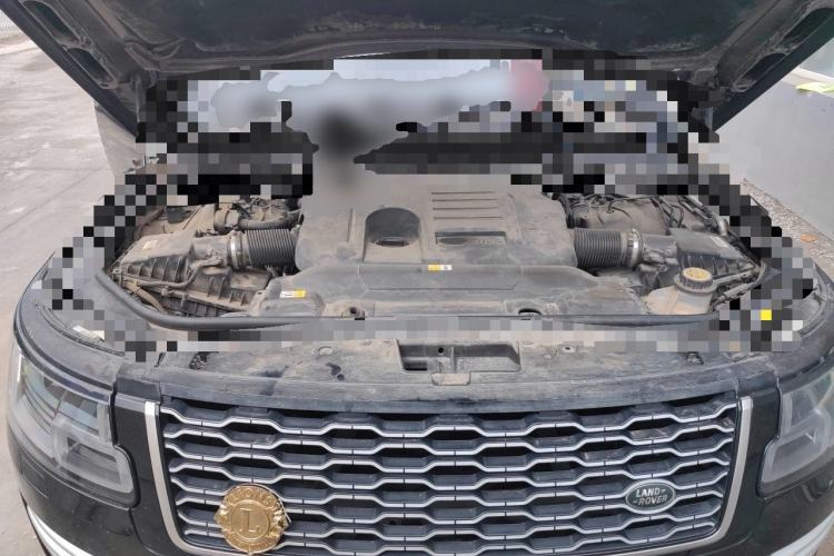 Used Land Rover Range Vogue  Engine Bay
