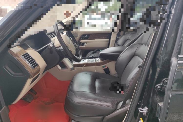 Used Land Rover Range Vogue  Left Front Seat