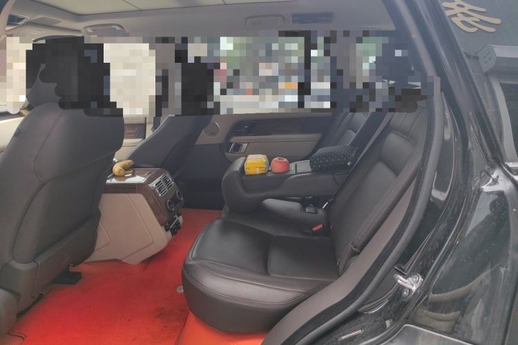 Used Land Rover Range Vogue  Left Rear Seat