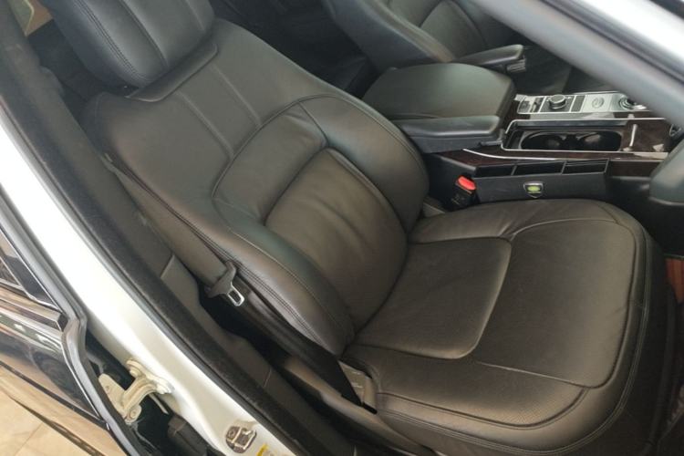 Used Land Rover Range Vogue 2019 3.0T Gasoline HSE U.S. Specification Right Front Seat