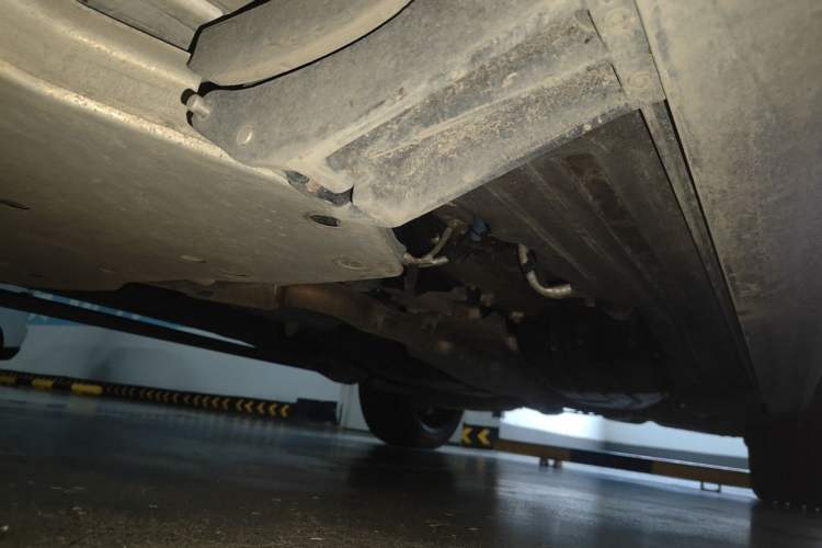 Used Land Rover Range Vogue  Chassis Front Left
