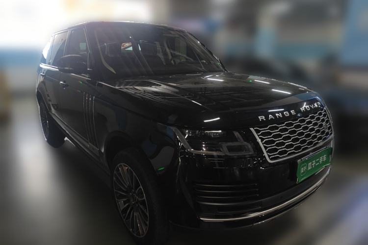 Used Land Rover Range Vogue  Front Right 45 Deg