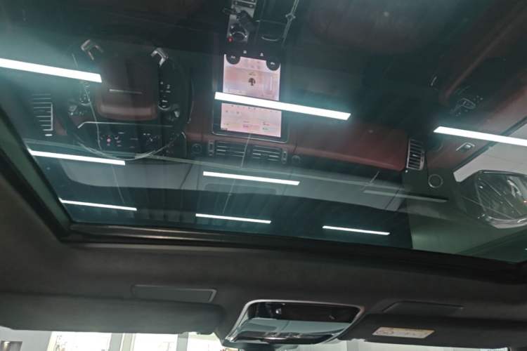 Used Land Rover Range Vogue 2020 3.0T P360 Gasoline HSE Middle East Version Headliner