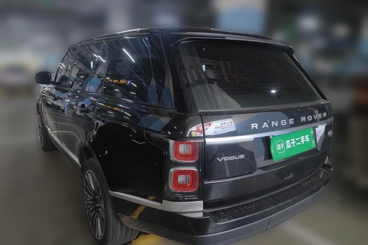 Used Land Rover Range Vogue  Rear Left 45 Deg