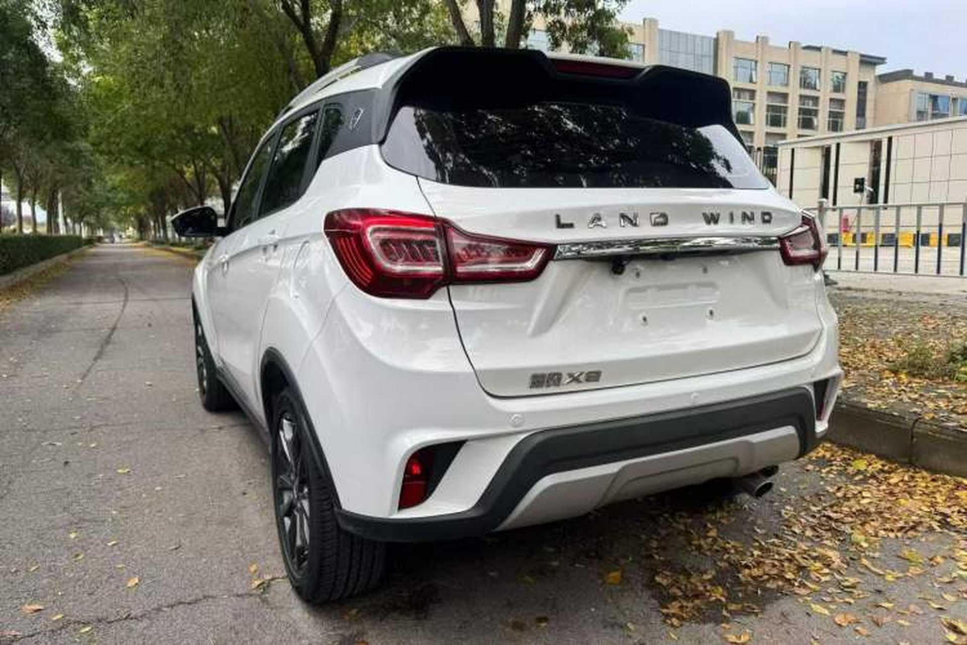 Used Land X2 2017 1.6L Automatic Jingrui Edition Exterior 3