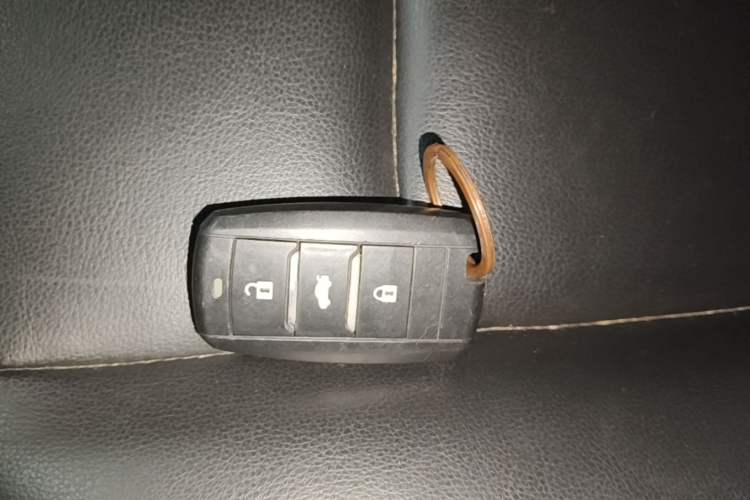 Used Land X2 2017 1.6L Automatic Platinum Edition Vehicle Key