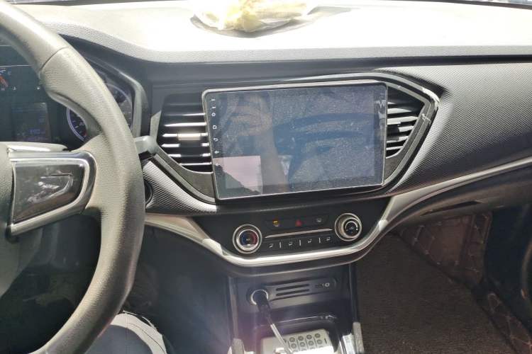 Used Land X2 2017 1.6L Manual Jingrui Edition Audio And AC Panel