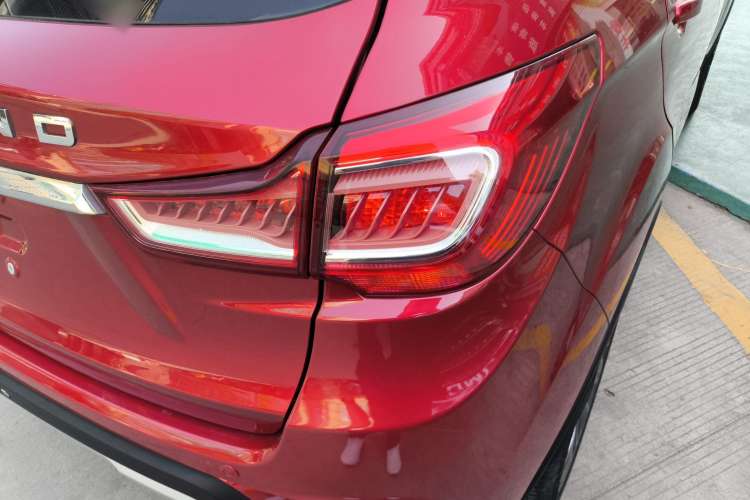Used Land X2 2017 1.6L Automatic Jingrui Edition Exterior 6