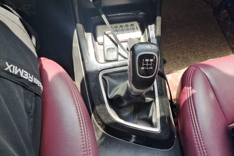 Used Land X2 2017 1.6L Manual Jingrui Edition Gear Lever