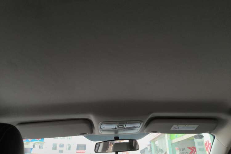 Used Land X2 2017 1.6L Automatic Jingrui Edition Headliner