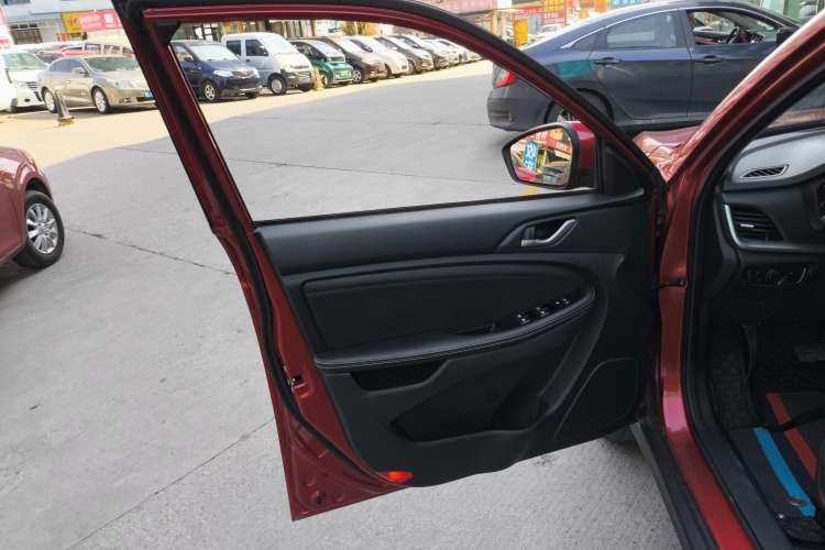 Used Land X2 2017 1.6L Automatic Jingrui Edition Interior 7
