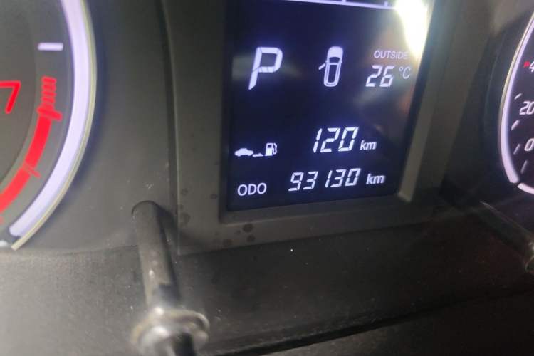 Used Land X2 2017 1.6L Automatic Jingrui Edition Odometer Close Up