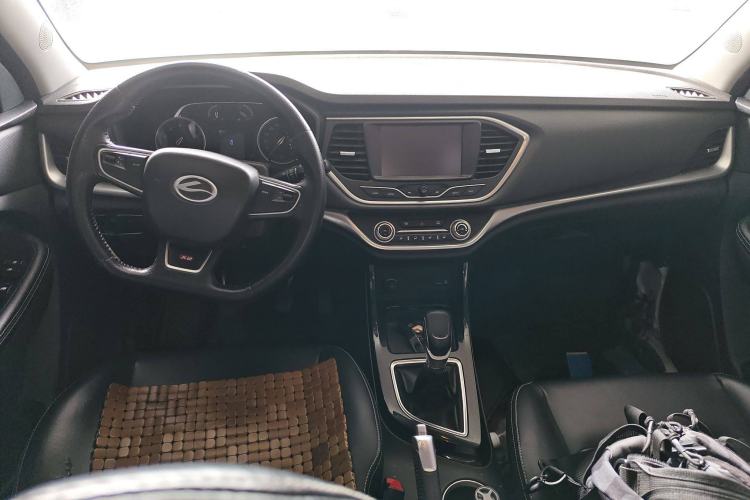 Used Land X2 2017 1.6L Manual Sharp Edition Center Console