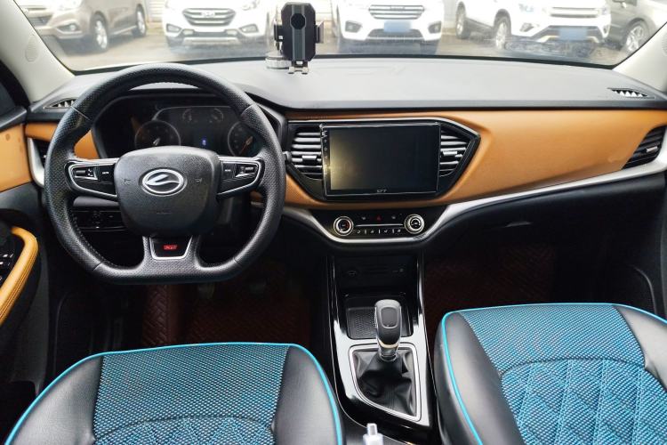 Used Land X2 2017 1.6L Manual Sharp Edition Center Console