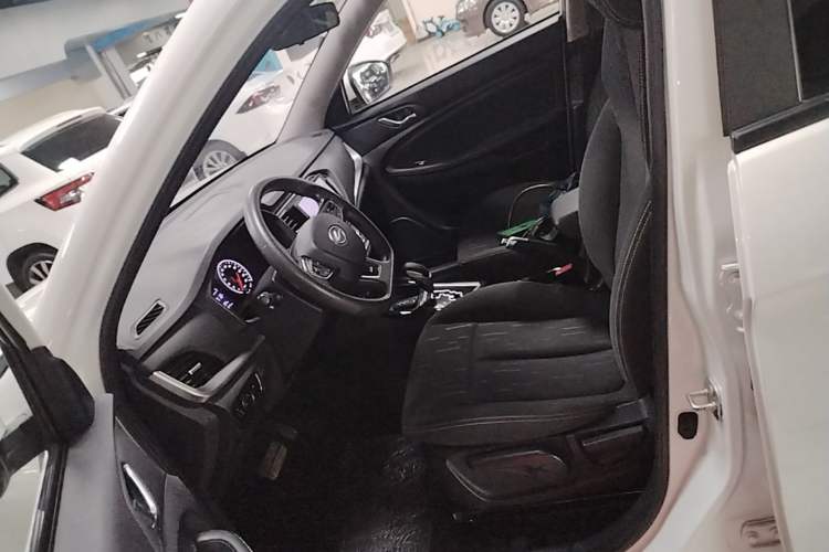 Used Land X2 2017 1.6L Automatic Jingrui Edition Driver Seat