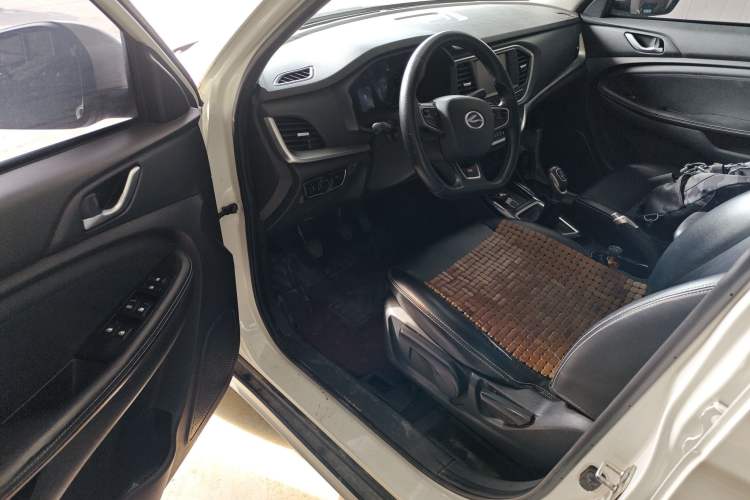 Used Land X2 2017 1.6L Manual Sharp Edition Driver Seat
