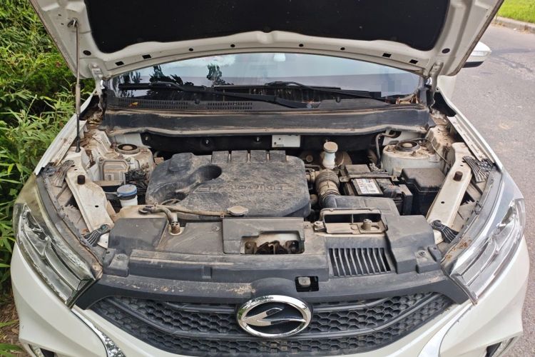 Used Land X2 2017 1.6L Automatic Sharp Edition Engine Bay