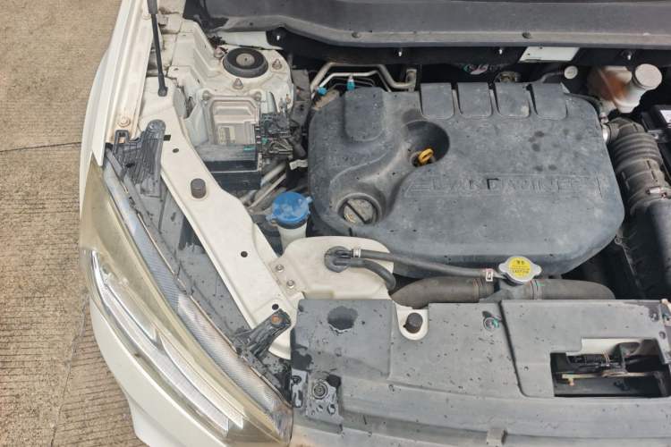 Used Land X2 2017 1.6L Automatic Jingrui Edition Engine Bay Right