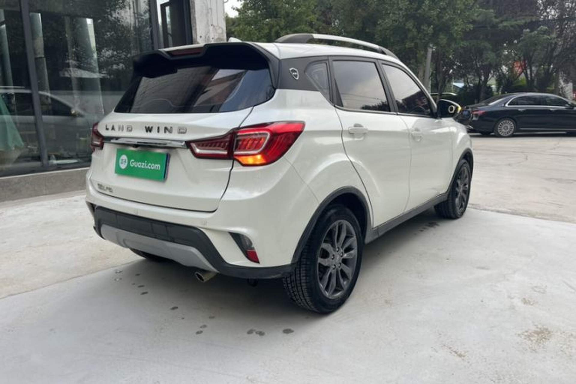 Used Land X2 2017 1.6L Automatic Jingrui Edition Exterior 1