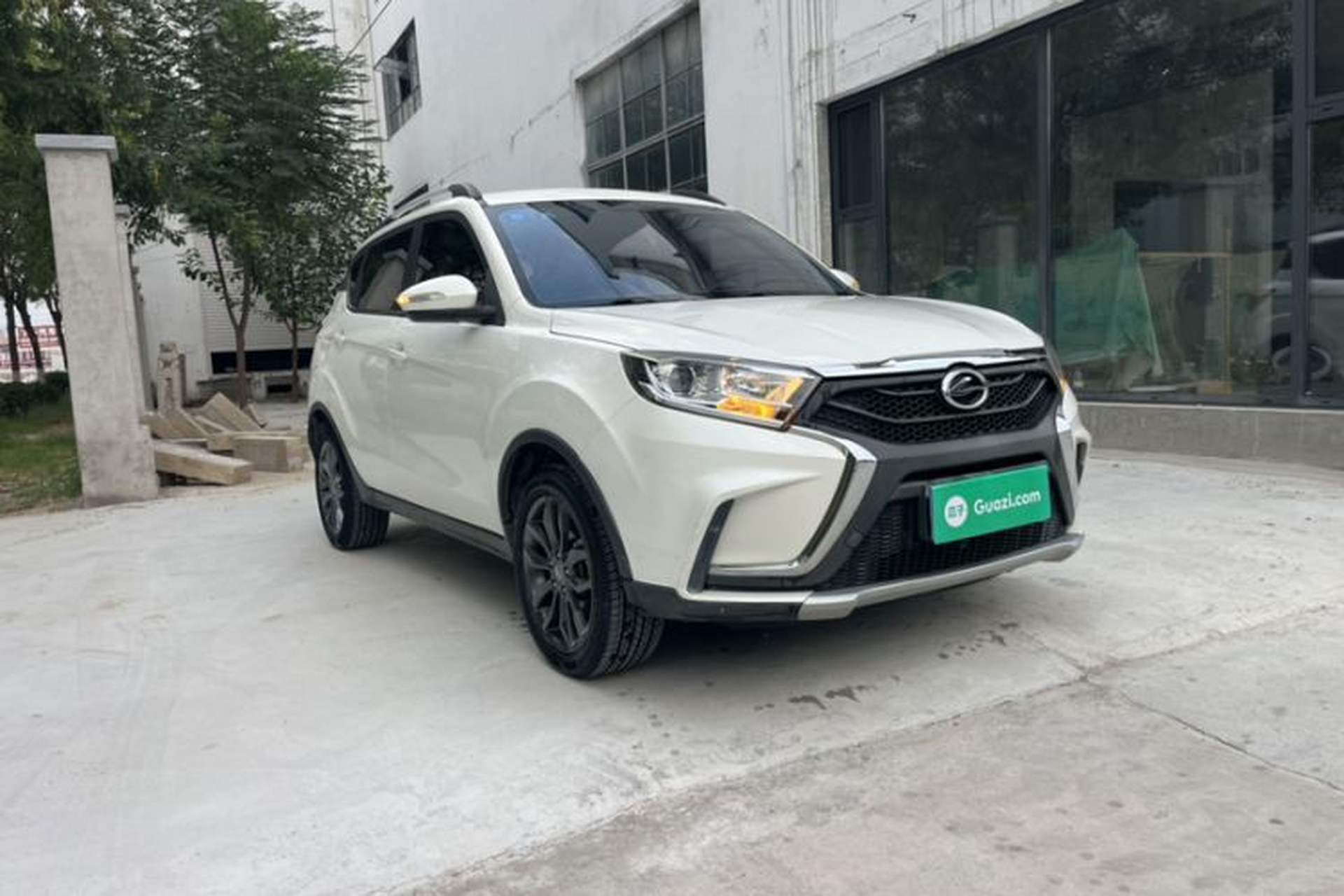 Used Land X2 2017 1.6L Automatic Jingrui Edition Exterior 3