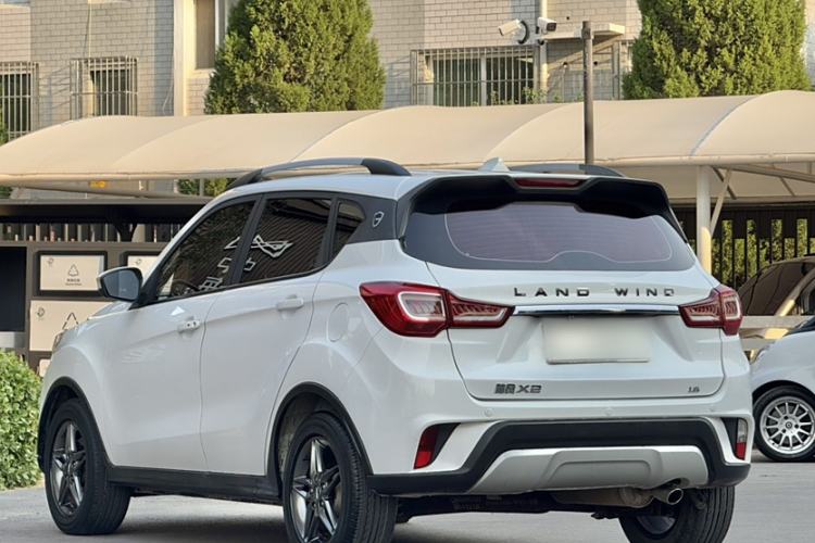 Used Land X2 2017 1.6L Manual Jingrui Edition Exterior 5
