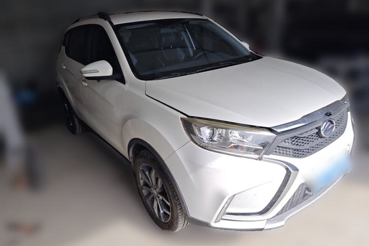 Used Land X2 2017 1.6L Manual Sharp Edition Front Right 45 Deg