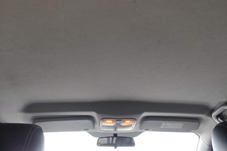 Used Land X2 2017 1.6L Manual Sharp Edition Headliner