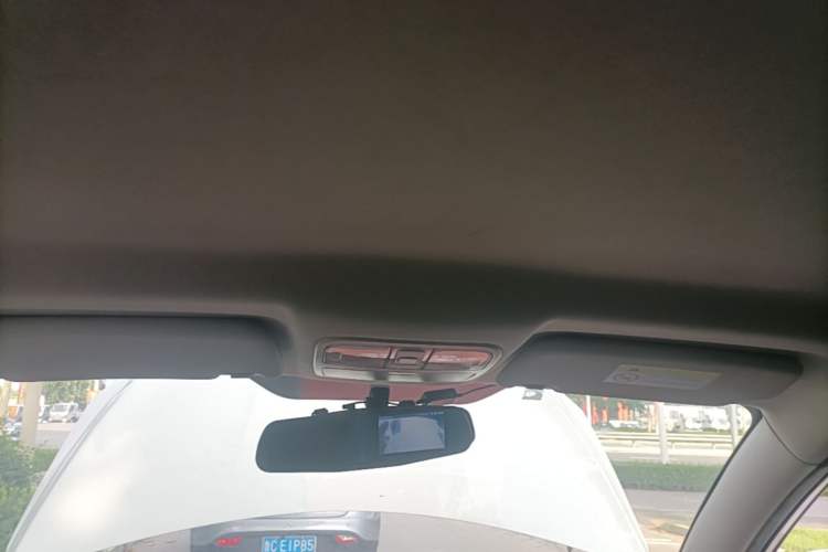 Used Land X2 2017 1.6L Manual Sharp Edition Headliner
